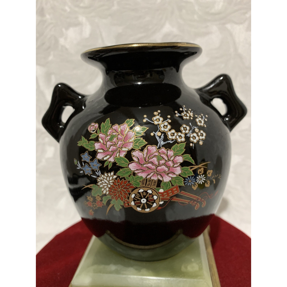 Black Japanese Vase Peony Floral Design Gold Gilt 2 Handles